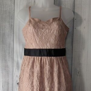 Elle light pink dress
